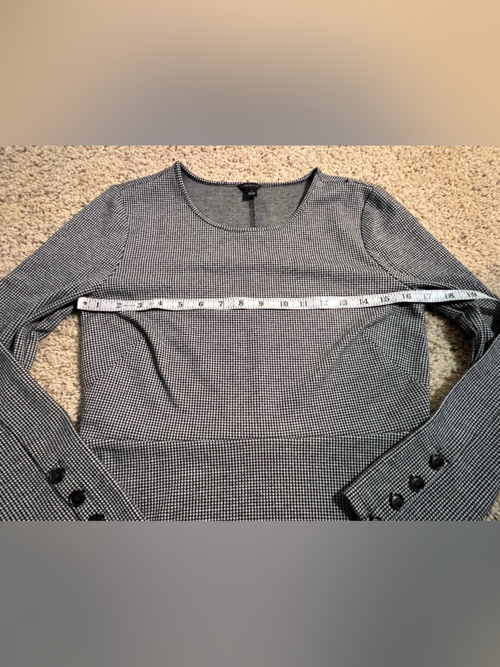 Ann Taylor Black and White Houndstooth Long-Sleeve Peplum Top - Picture 4 of 5